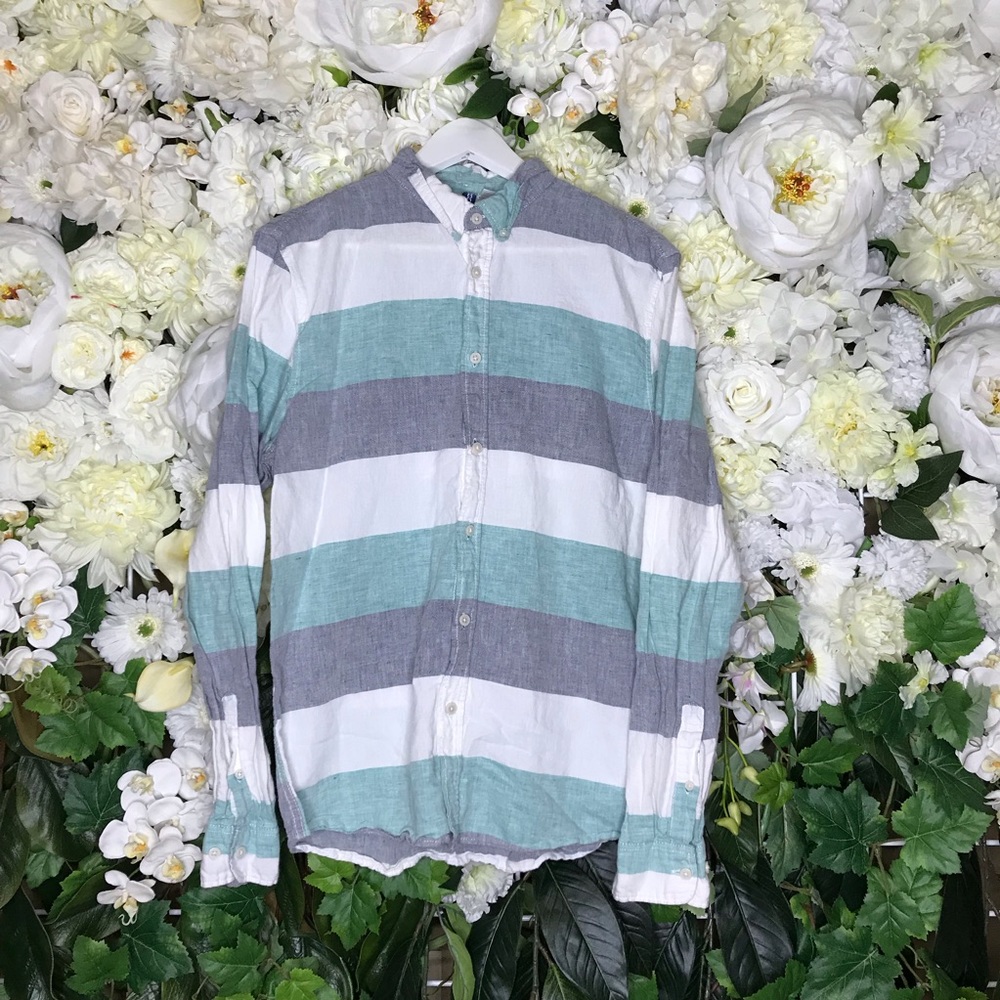 H&M Slim Fit Long Sleeve Striped Button Up Shirt